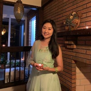 Meet your Posher, Seyeon